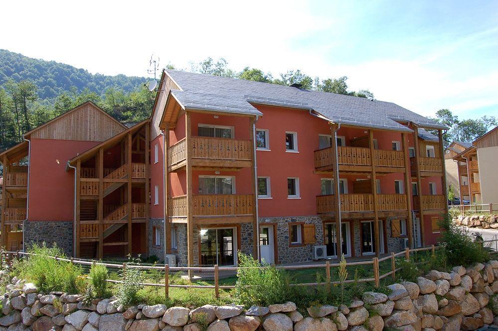 Residence De Tourisme Domaine De La Vallee D'Ax Акс-ле-Терм Екстериор снимка