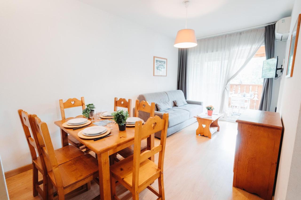 Residence De Tourisme Domaine De La Vallee D'Ax Акс-ле-Терм Екстериор снимка