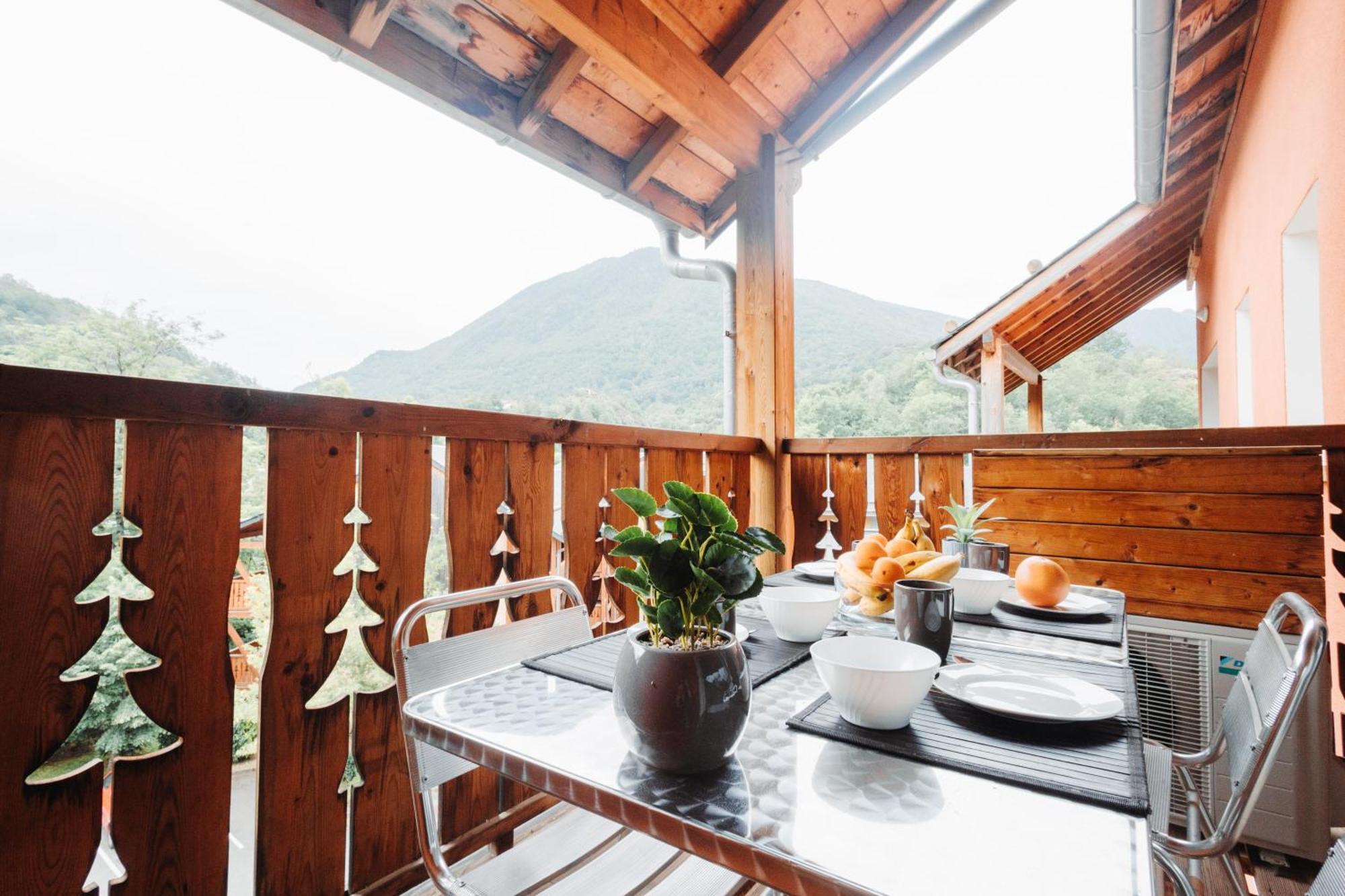 Residence De Tourisme Domaine De La Vallee D'Ax Акс-ле-Терм Екстериор снимка
